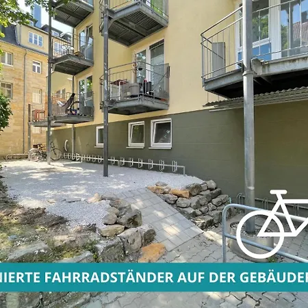 Wahnfried Nr1 - Cityapartment Mit Kueche, Duschbad, Balkon, Parkplatz - Zentral Aber Ruhig * Bayreuth